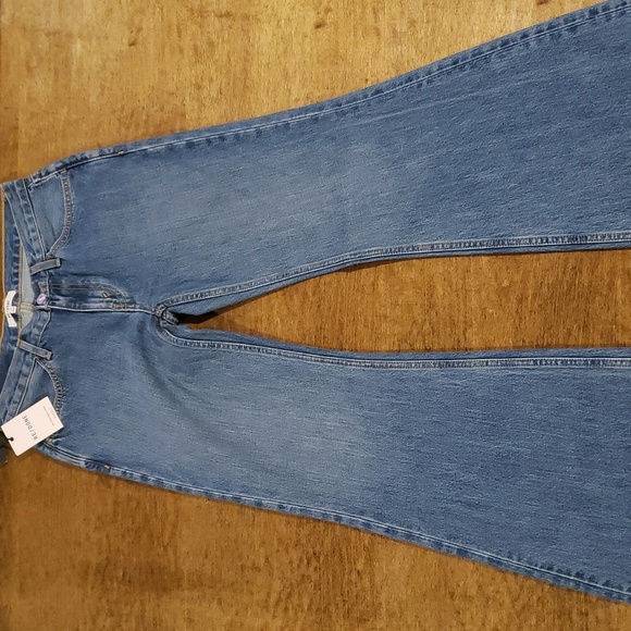 Re/Done 70s Mid Rise Flare Jeans NEW 26 - Picture 5 of 10